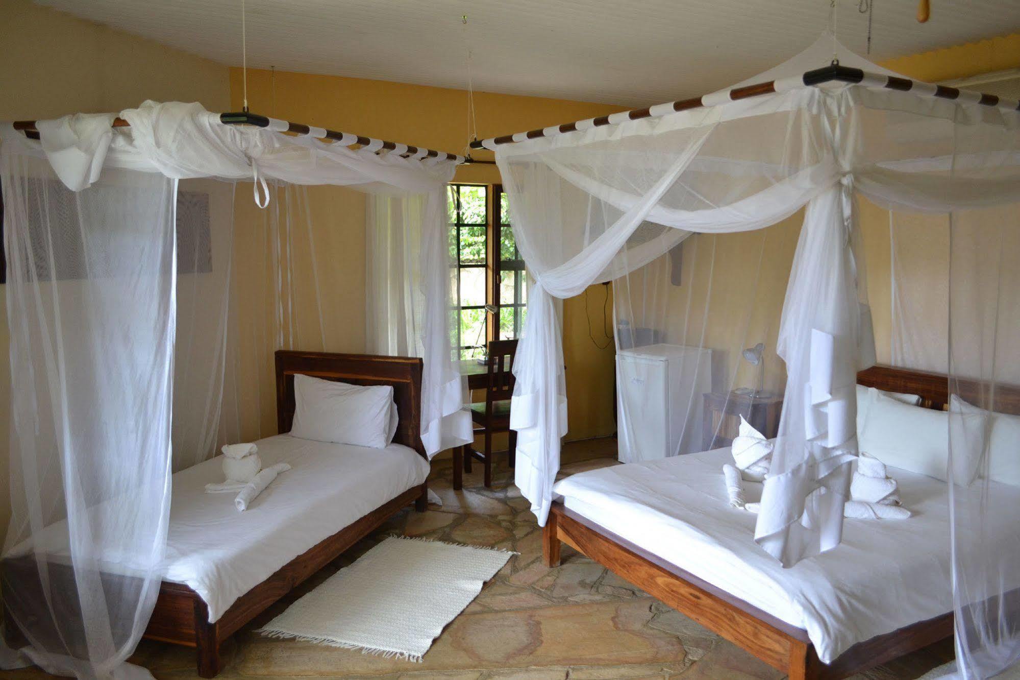 Tambuti lodge Rundu Bagian luar foto